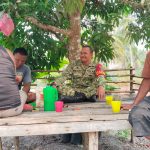 Babinsa Durai Pelda Erdianto Ingatkan Buruh Bangunan Utamakan Keselamatan Kerja